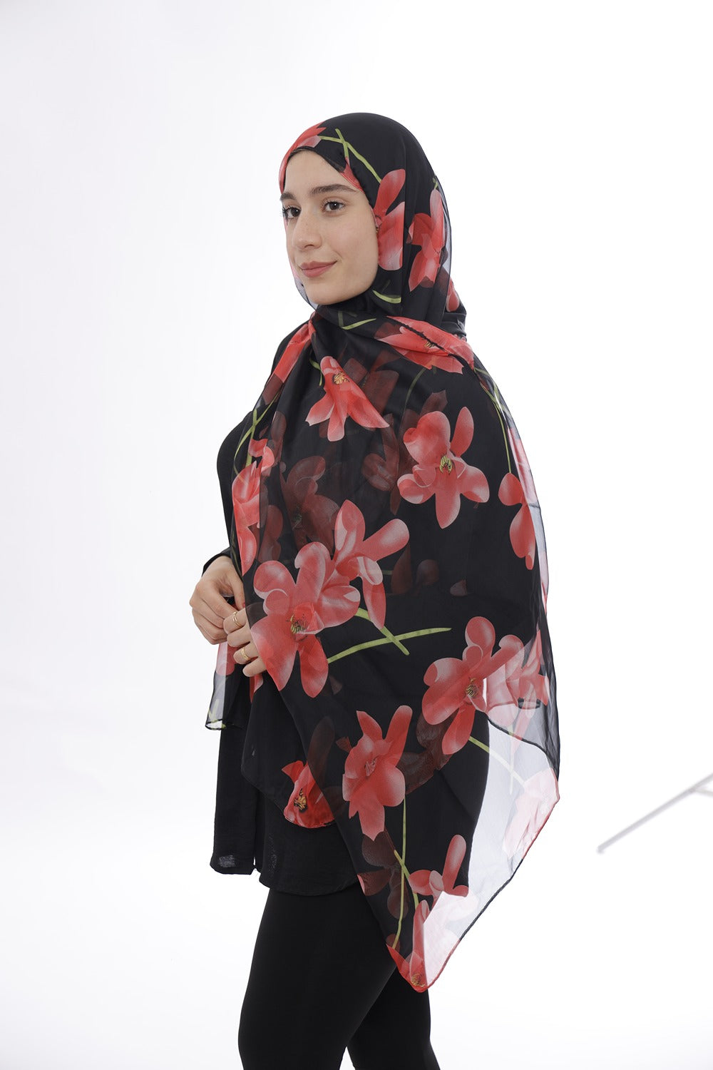 Premium Chiffon Hijab – Crimson Petal