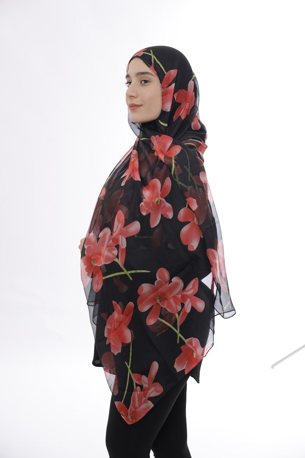 Premium Chiffon Hijab – Crimson Petal